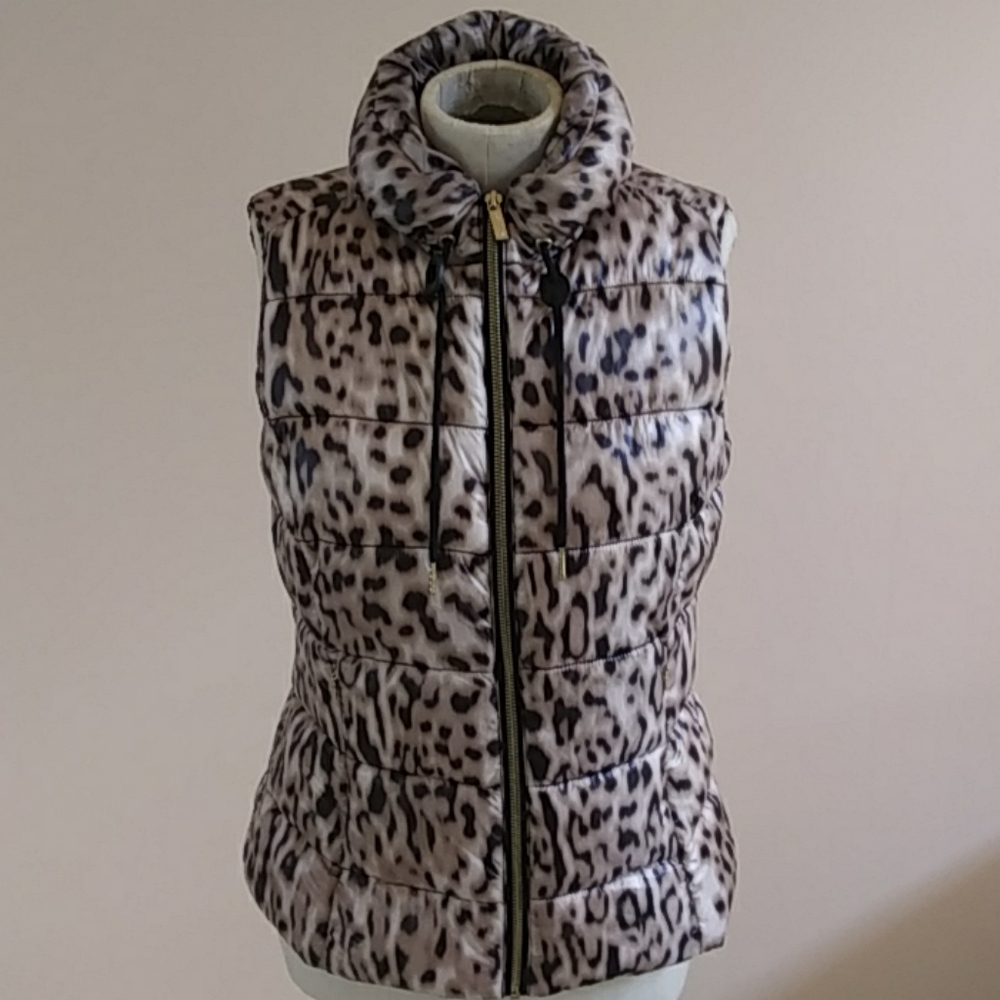 Calvin Klein Leopard Print Puffy Vest.